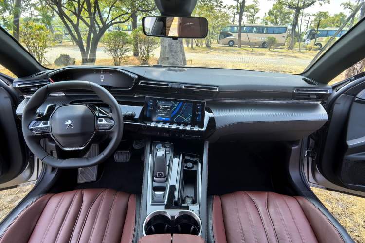 Used Peugeot 508 2022 508L 400THP PureTech Driving Edition Interior 6