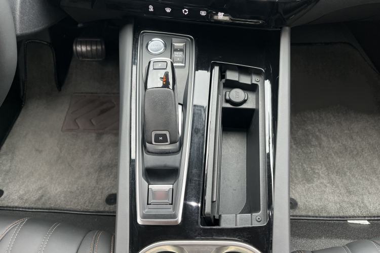 Used Peugeot 508 2022 508L 400THP PureTech Driving Control Edition Interior 8
