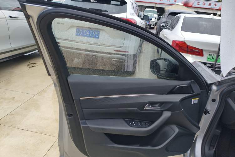 Used Peugeot 508 2022 508L 400THP PureTech Driving Edition Left Front Door Interior