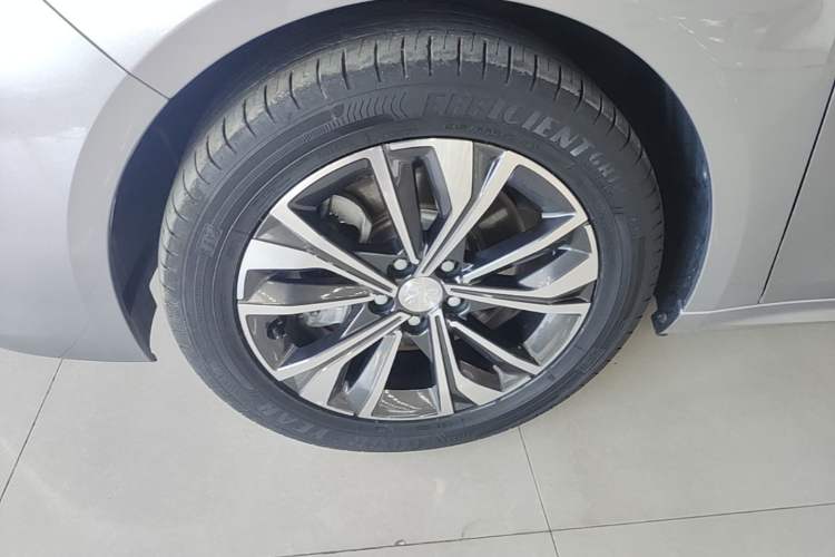 Used Peugeot 508 2022 508L 400THP PureTech Driving Control Edition Left Front Wheel Hub