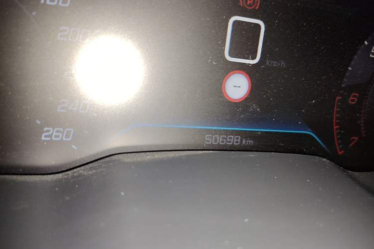 Used Peugeot 508 2022 508L 400THP PureTech Driving Control Edition Odometer Close Up