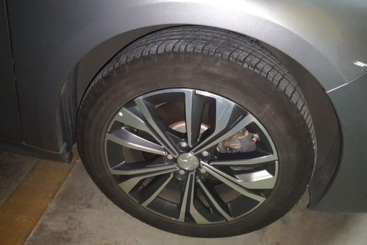 Used Peugeot 508 2022 508L 400THP PureTech Driving Control Edition Right Front Wheel Hub