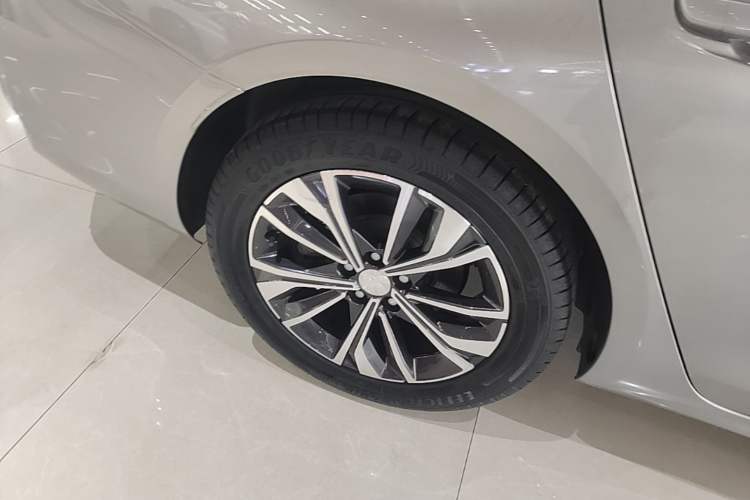Used Peugeot 508 2022 508L 400THP PureTech Driving Control Edition Right Rear Wheel Hub