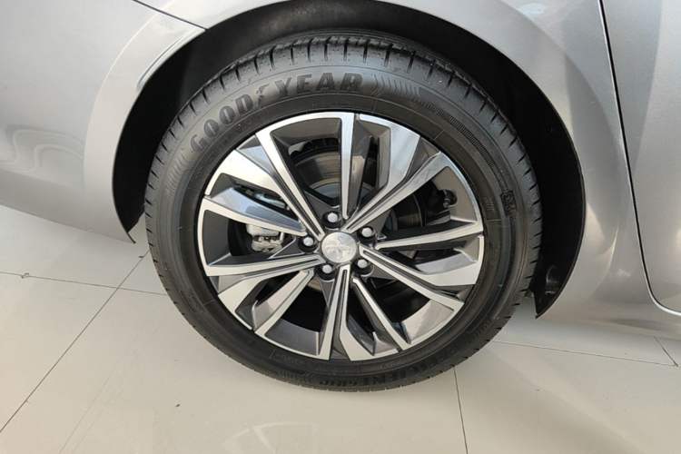 Used Peugeot 508 2022 508L 400THP PureTech Driving Control Edition Right Rear Wheel Hub