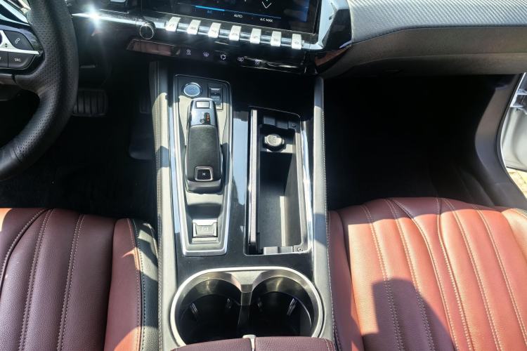 Used Peugeot 508 2022 508L 400THP PureTech Driving Edition Interior 5