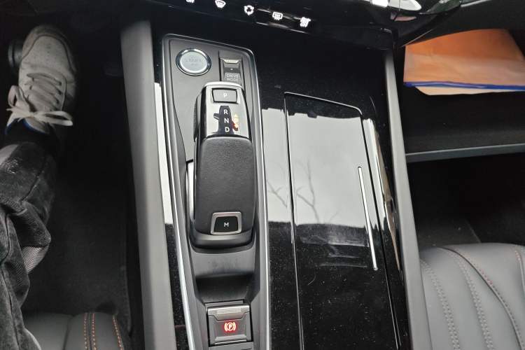 Used Peugeot 508 2022 508L 400THP PureTech Driving Control Edition Gear Lever
