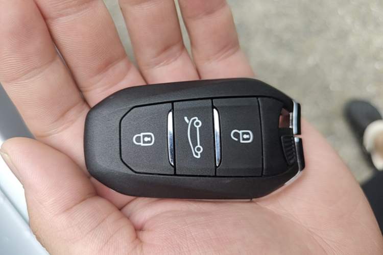 Used Peugeot 508 2022 508L 400THP PureTech Driving Control Edition Interior 1