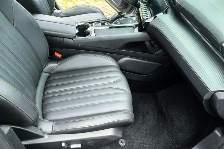 Used Peugeot 508 2022 508L 400THP PureTech Driving Control Edition Interior 2