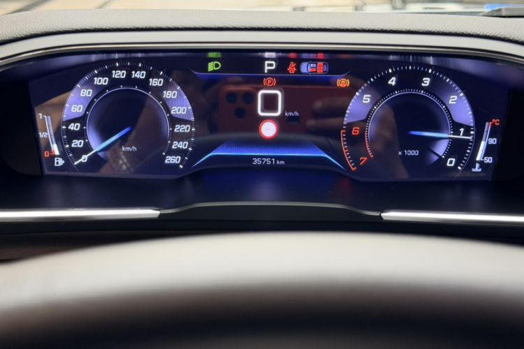Used Peugeot 508 2022 508L 400THP PureTech Driving Edition Odometer Close Up