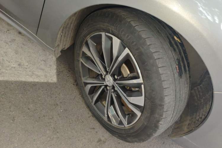 Used Peugeot 508 2022 508L 360THP PureTech Driving Fun Edition Right Front Wheel Hub
