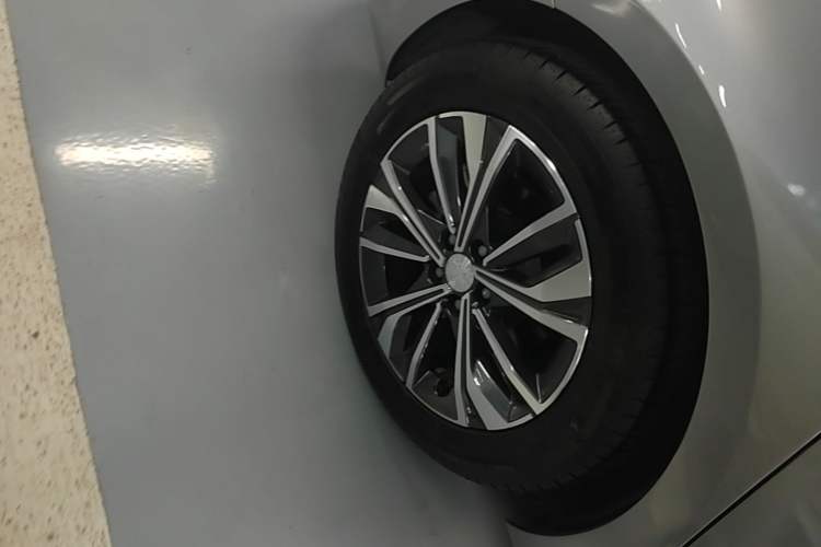 Used Peugeot 508 2022 508L 400THP PureTech Driving Control Edition Right Rear Wheel Hub