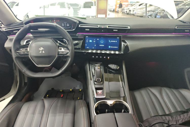 Used Peugeot 508 2022 508L 360THP PureTech Driving Fun Edition Center Console