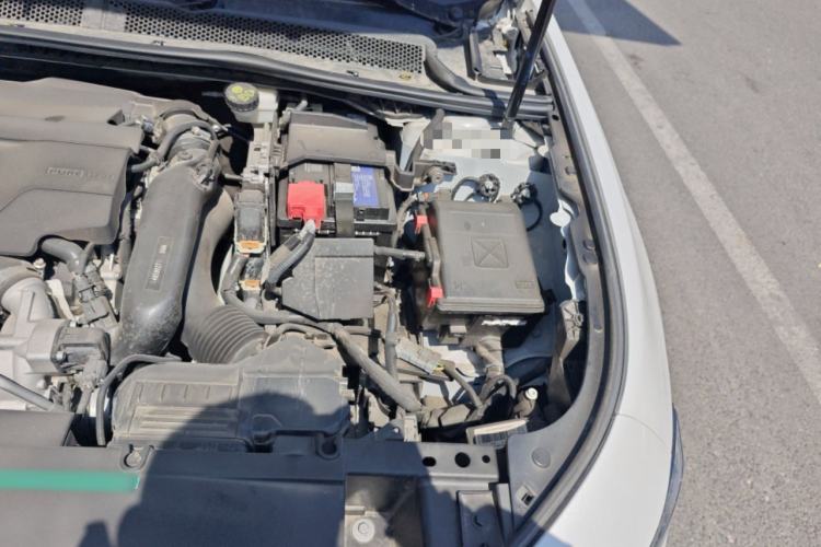 Used Peugeot 508 2022 508L 360THP PureTech Pioneer Edition Engine Bay Left