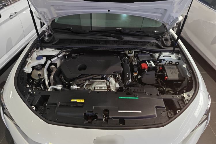 Used Peugeot 508 2022 508L 360THP PureTech Pioneer Edition Engine Bay