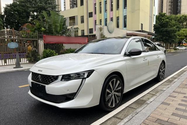 Ojetý Peugeot 508 2022 508L 400THP PureTech Passion Edition
