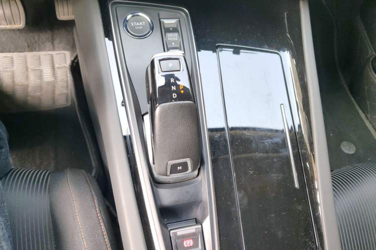 Used Peugeot 508 2022 508L 360THP PureTech Pioneer Edition Gear Lever