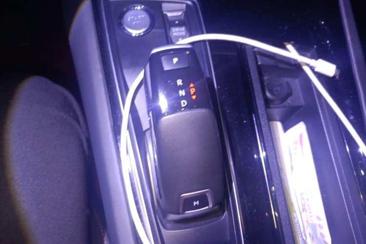 Used Peugeot 508 2022 508L 400THP PureTech Driving Control Edition Gear Lever
