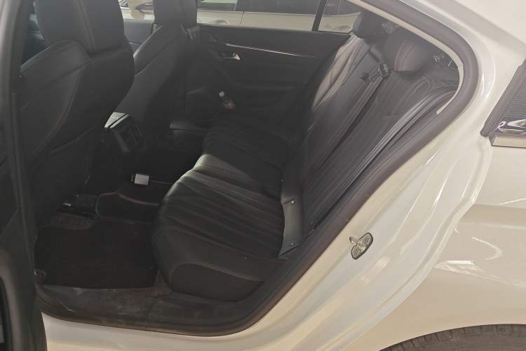 Used Peugeot 508 2022 508L 400THP PureTech Driving Control Edition Interior 1