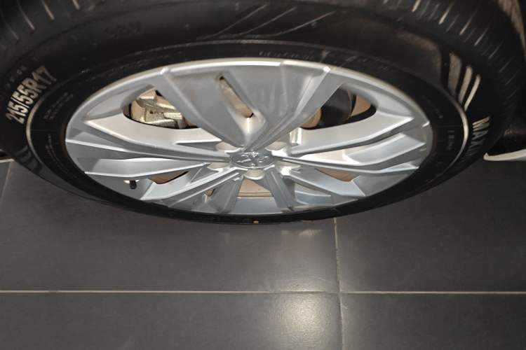 Used Peugeot 508 2022 508L 360THP PureTech Pioneer Edition Right Rear Wheel Hub