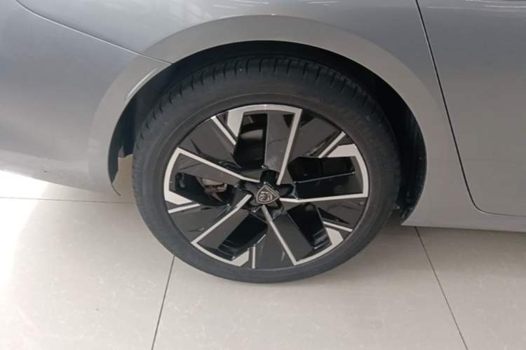 Used Peugeot 508 2023 508L 400THP Driving Flagship Edition Exterior 5
