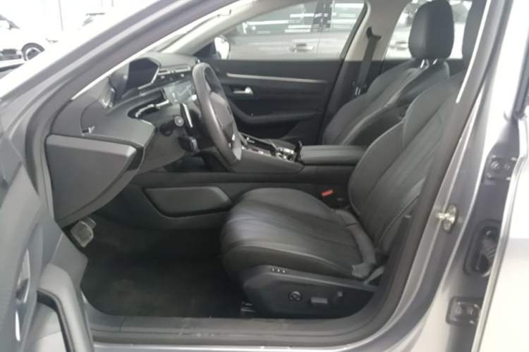 Used Peugeot 508 2023 508L 400THP Driving Flagship Edition Left Front Seat