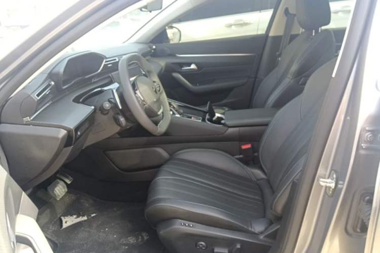 Used Peugeot 508 2023 508L 400THP Driving Flagship Edition Left Front Seat