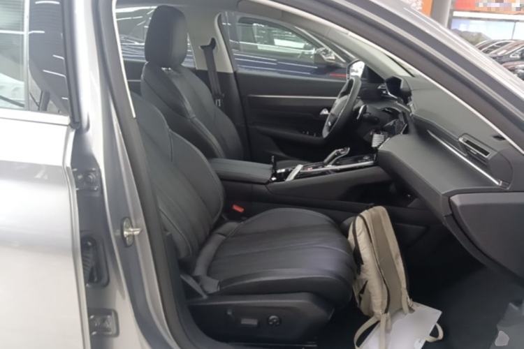 Used Peugeot 508 2023 508L 400THP Driving Flagship Edition Right Front Seat