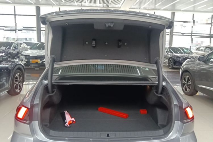 Used Peugeot 508 2023 508L 400THP Driving Flagship Edition Trunk