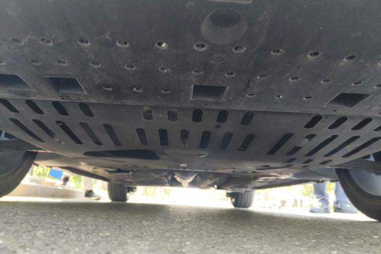 Used Peugeot 508 2023 508L 400THP Driving Flagship Edition Chassis Front