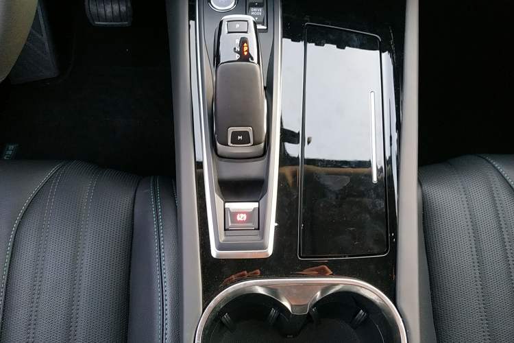 Used Peugeot 508 2023 508L 400THP Driving Flagship Edition Gear Lever