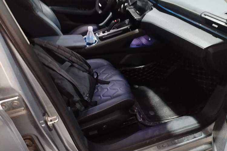 Used Peugeot 508 2023 508L 400THP Grand Touring Flagship Edition Right Front Seat