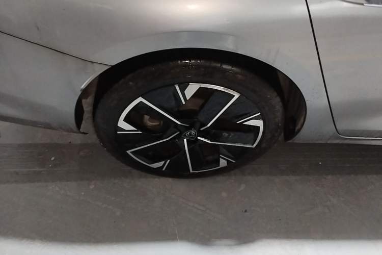 Used Peugeot 508 2023 508L 400THP Grand Touring Flagship Edition Right Rear Wheel Hub