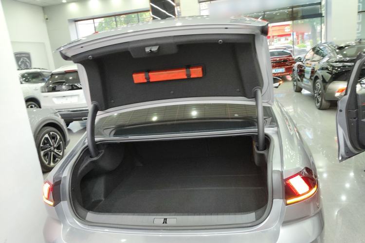 Used Peugeot 508 2023 508L 400THP Driving Flagship Edition Trunk