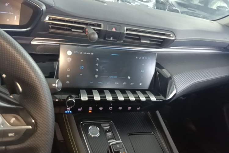 Used Peugeot 508 2023 508L 400THP Grand Touring Flagship Edition Audio And AC Panel