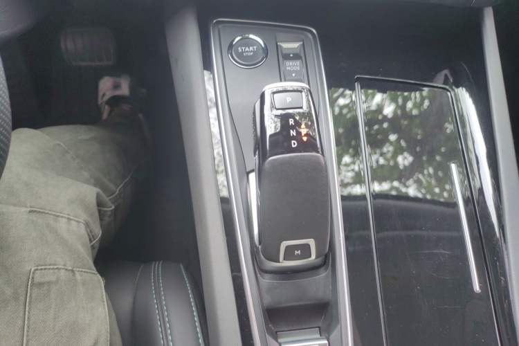 Used Peugeot 508 2023 508L 400THP Driving Control Flagship Edition Gear Lever