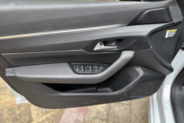 Used Peugeot 508 2023 508L 400THP Driving Control Flagship Edition Interior 3