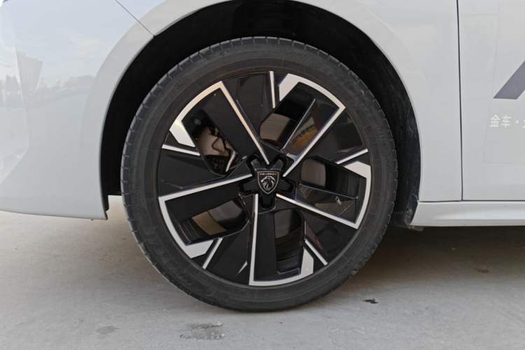 Used Peugeot 508 2023 508L 400THP Driving Flagship Edition Left Front Wheel Hub