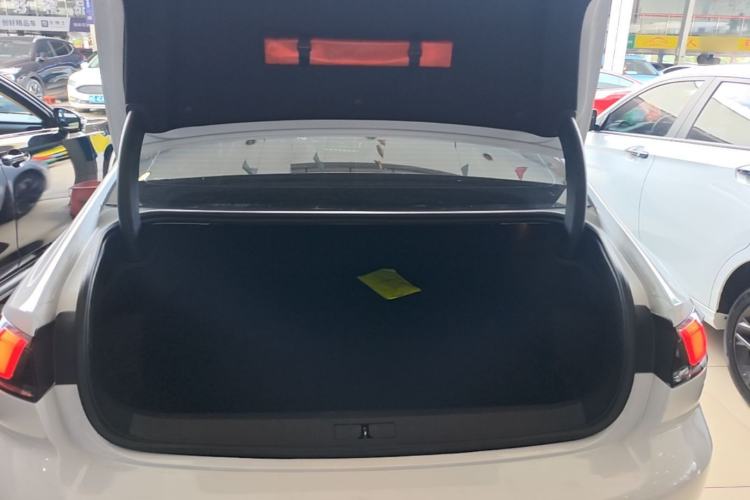 Used Peugeot 508 2023 508L 400THP Driving Flagship Edition Trunk