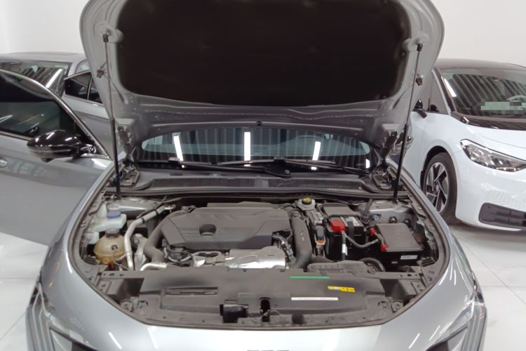 Used Peugeot 508 2025 508L 400THP Driving Flagship Edition Engine Bay