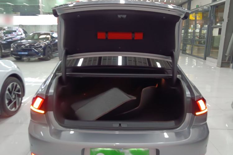 Used Peugeot 508 2025 508L 400THP Driving Flagship Edition Trunk