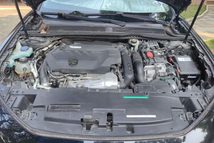 Used Peugeot 508L New Energy 2021 1.6T Plug-in Hybrid Tech Edition Engine Bay