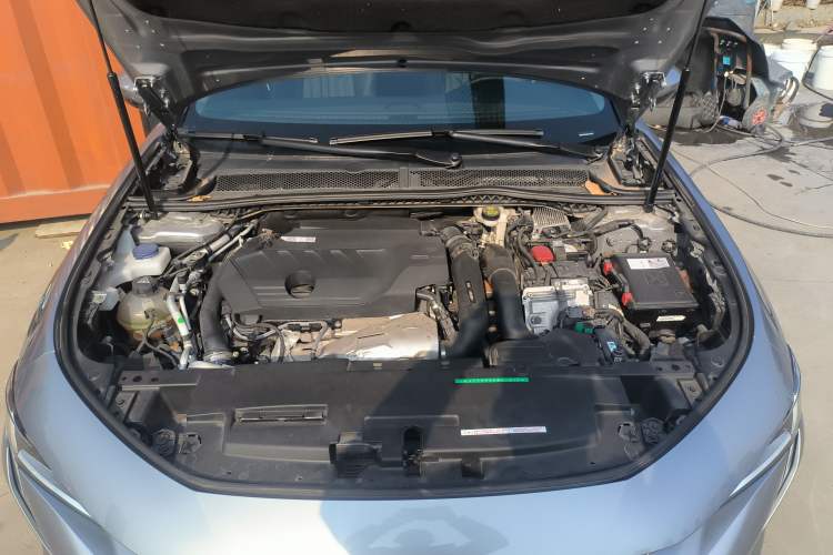 Used Peugeot 508L New Energy 2021 1.6T Plug-in Hybrid Tech Edition Engine Bay