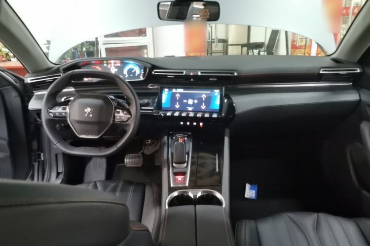 Used Peugeot 508L New Energy 2021 1.6T Plug-in Hybrid Tech Edition Center Console