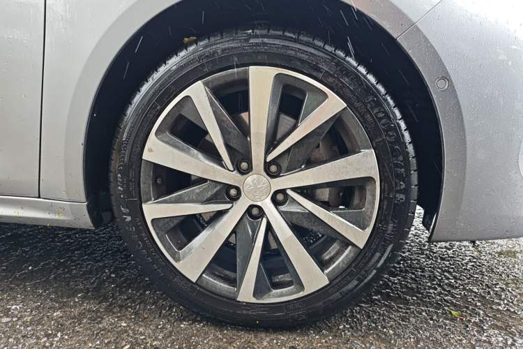Used Peugeot 508L New Energy 2021 1.6T Plug-in Hybrid Tech Edition Exterior 7