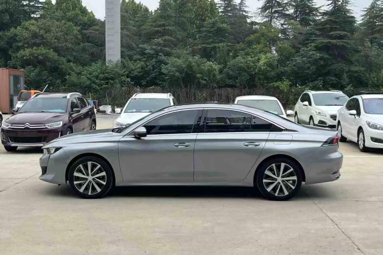 Used Peugeot 508L New Energy 2021 1.6T Plug-in Hybrid Tech Edition Left Side