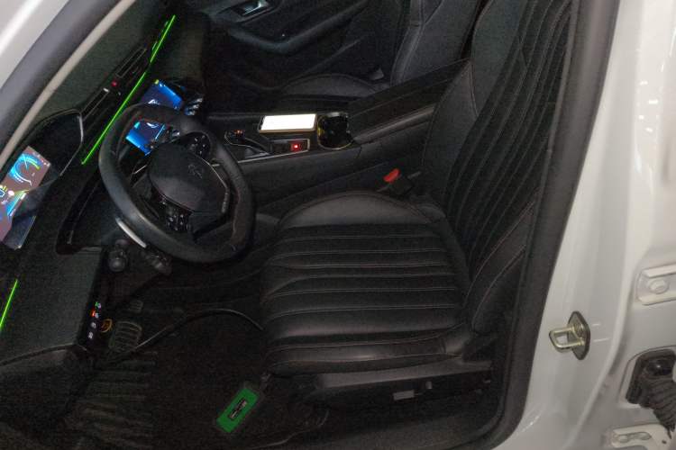 Used Peugeot 508L New Energy 2021 1.6T Plug-in Hybrid Tech Edition Left Front Seat