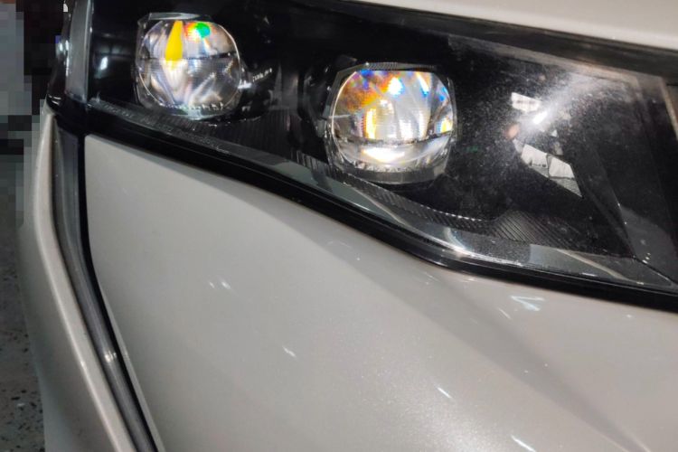 Used Peugeot 508L New Energy 2021 1.6T Plug-in Hybrid Tech Edition Right Front Headlight