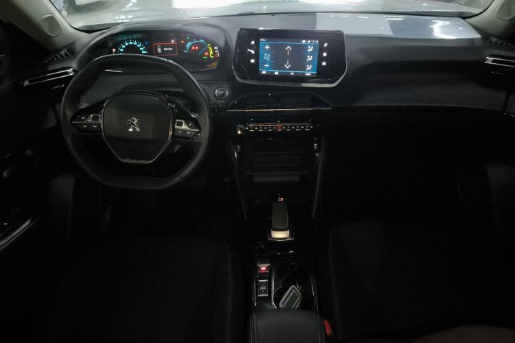 Used Peugeot e2008 2020 Fēngshàng Version Interior 2