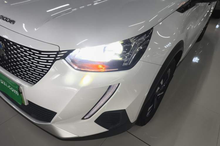 Used Peugeot e2008 2020 Fēngshàng Version Left Front Headlight