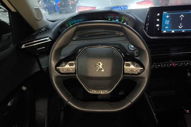 Used Peugeot e2008 2020 Fēngshàng Version Steering Wheel